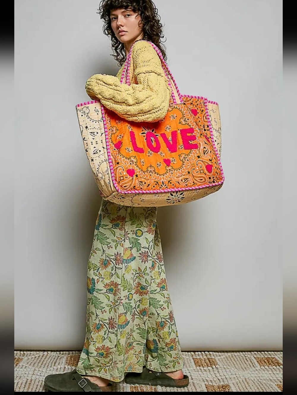 POL LOVE Bandana Quilted Tote Bag Textured Print In Orange/Pink Large NWT $98 - Picture 7 of 15